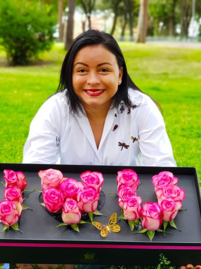 SOLO ROSAS