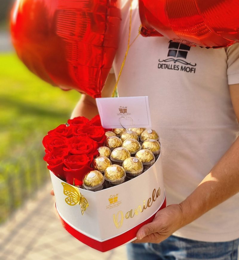 box corazón con globos